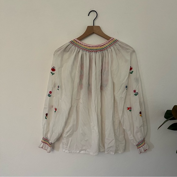 Vintage Embroidered Flower Blouse - Picture 8 of 8